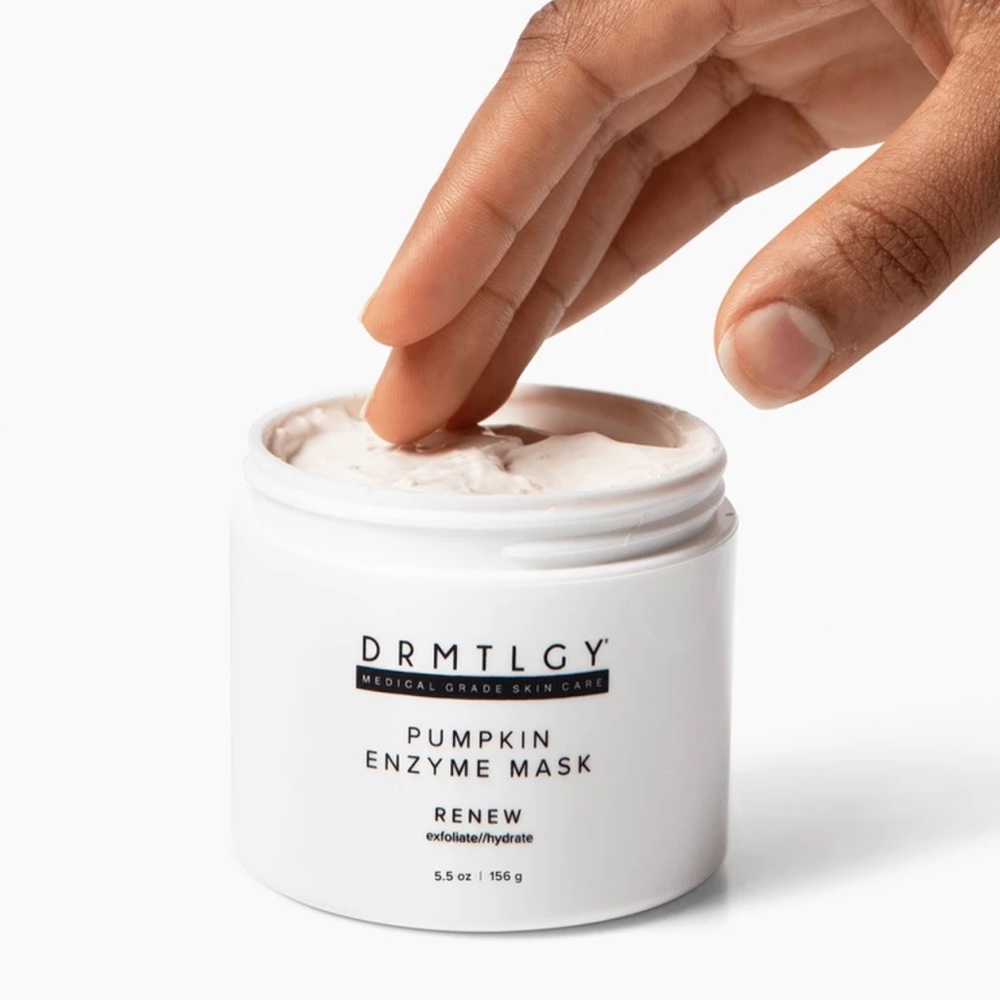 Self heating drmtlgy pumpkin enzyme face mask
